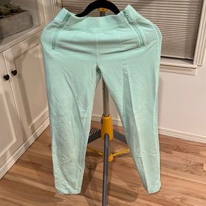 Lululemon straight leg sweatpants soapy green size 2